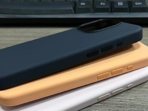 富蕴苹果14维修站分享iPhone14手机壳能直接给iPhone15用吗?